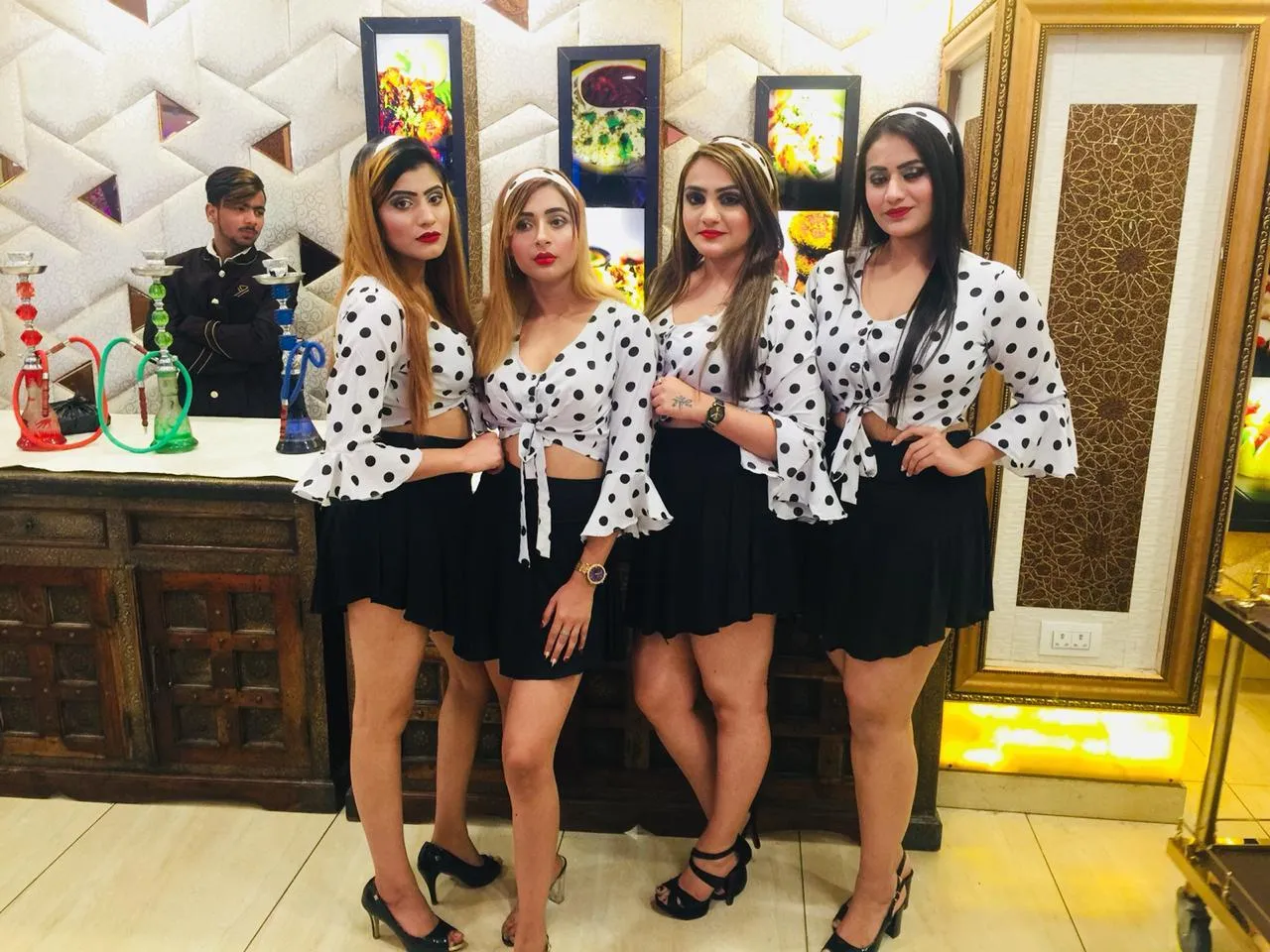 Play Boy Job Salary in Ahmednagar ( Call Boy Job in Ahmednagar ) Gigolo Job Service Male Escorts