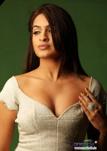 PART TIME MALE ESCORT REAL JOBS AVAILABLE FOR EDUCATED BOYS